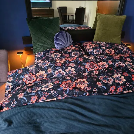 Bertha-marie Atlantis Apartman *